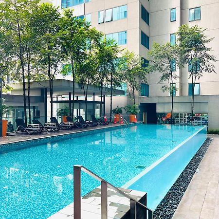 Summer Suites Klcc By Impexia Kuala Lumpur Luaran gambar