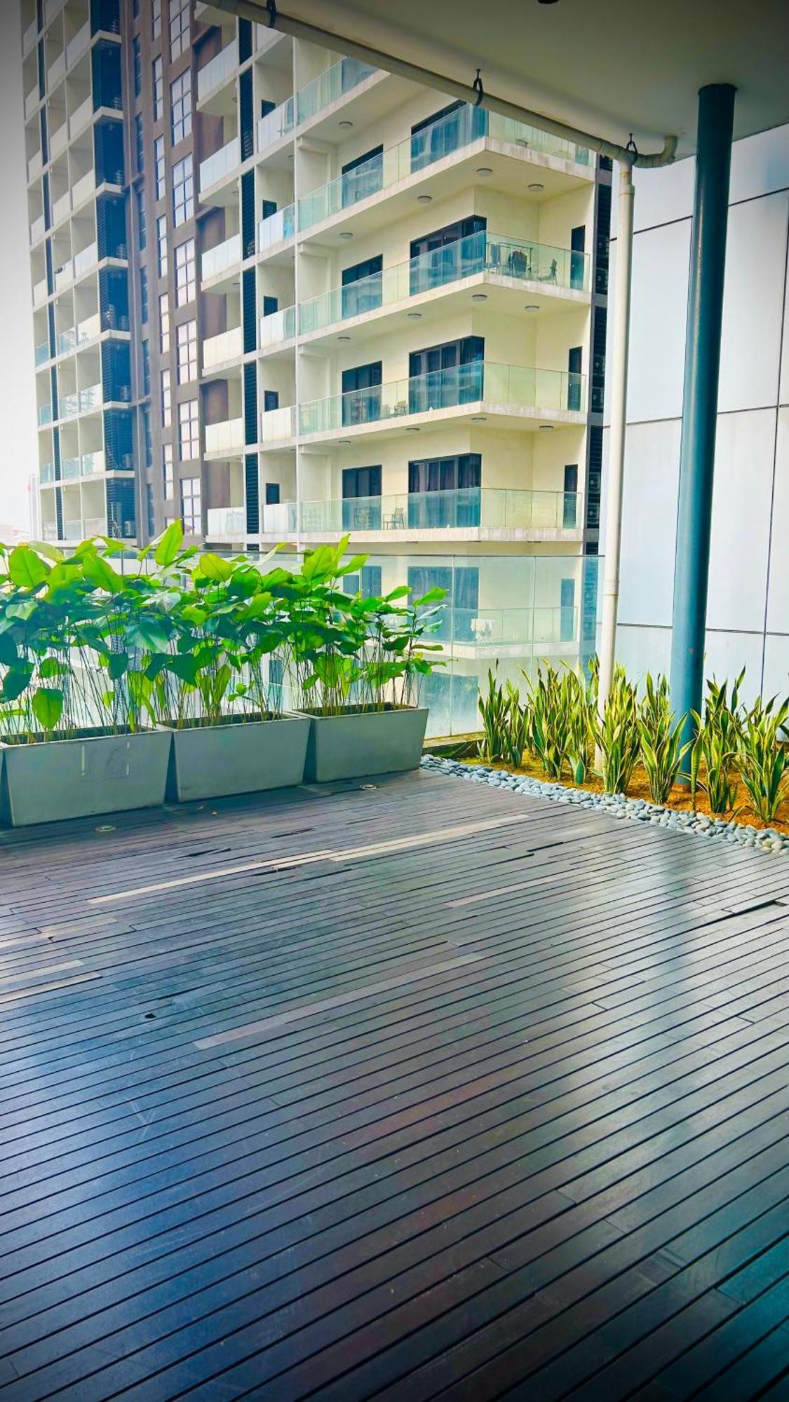 Summer Suites Klcc By Impexia Kuala Lumpur Luaran gambar