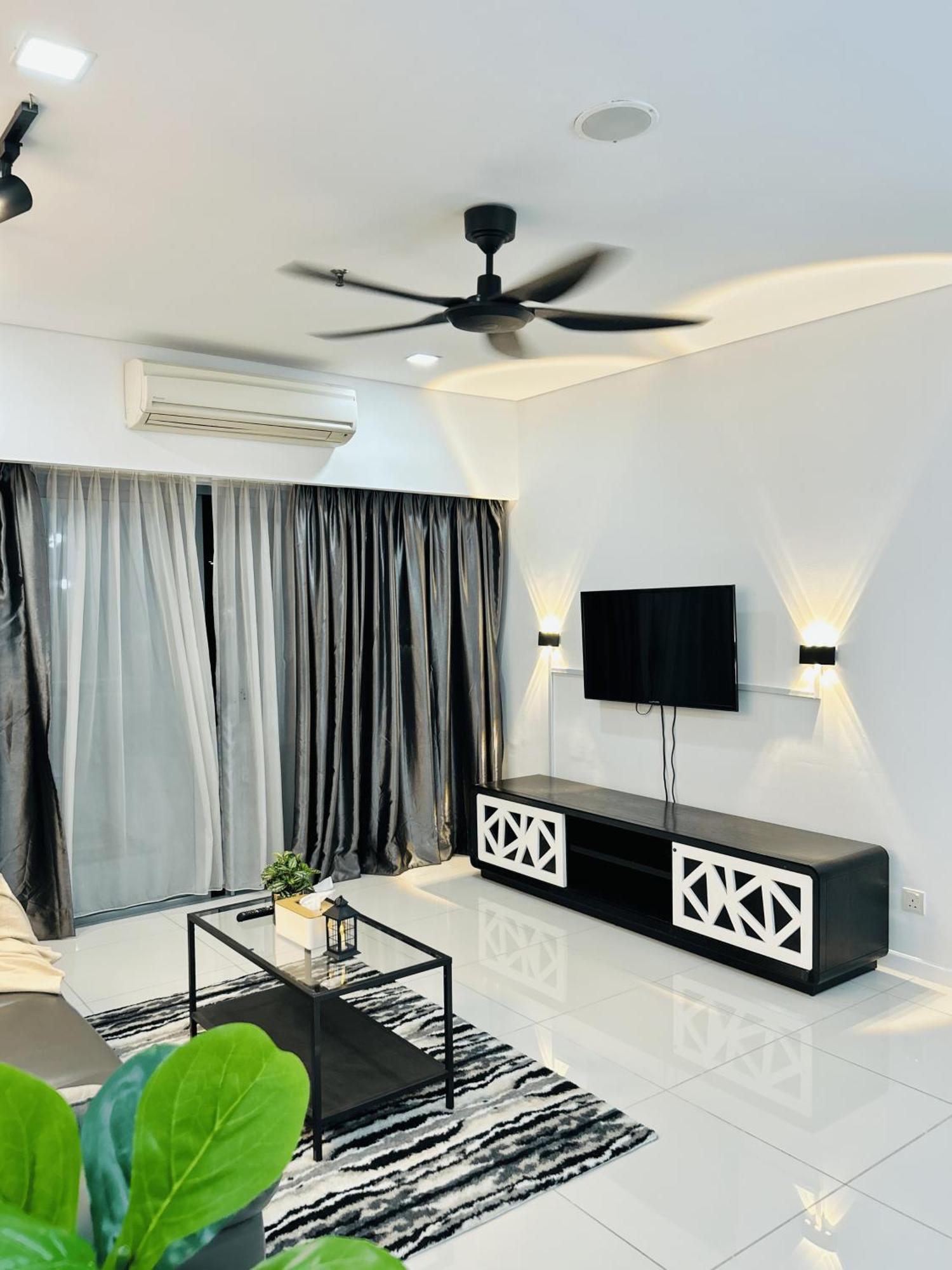 Summer Suites Klcc By Impexia Kuala Lumpur Luaran gambar