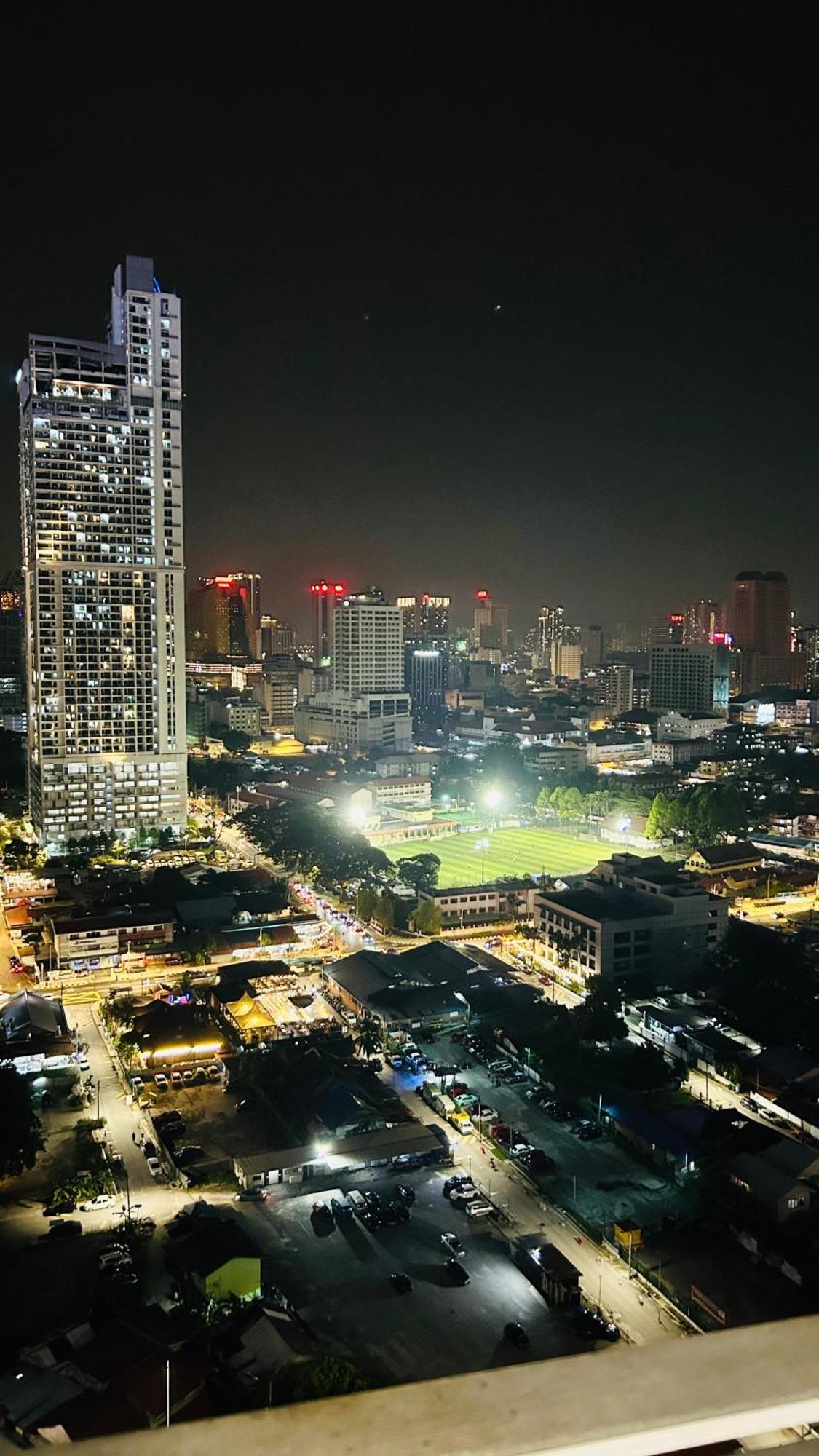 Summer Suites Klcc By Impexia Kuala Lumpur Luaran gambar