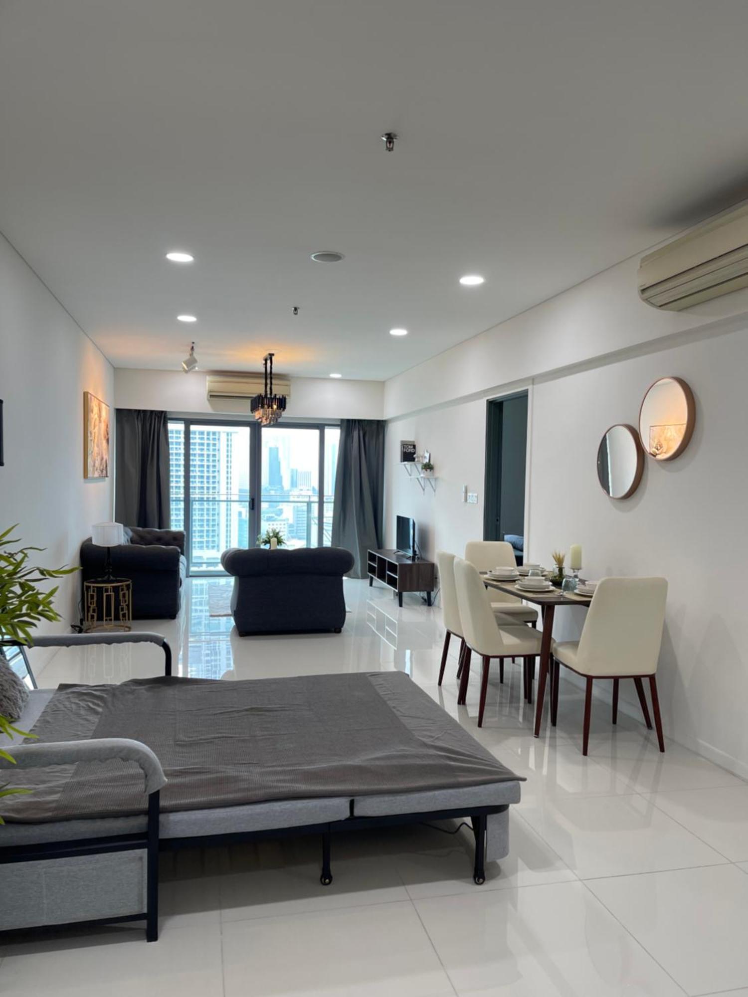 Summer Suites Klcc By Impexia Kuala Lumpur Luaran gambar